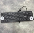 Monitor set con mouse y teclado